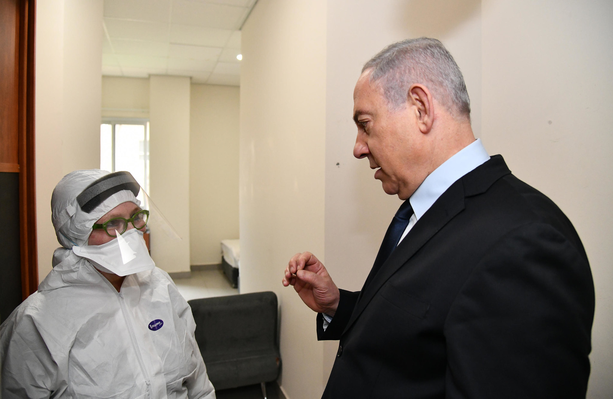 ראש הממשלה נתניהו בביקור בבית החולים שיבא שבתל השומר