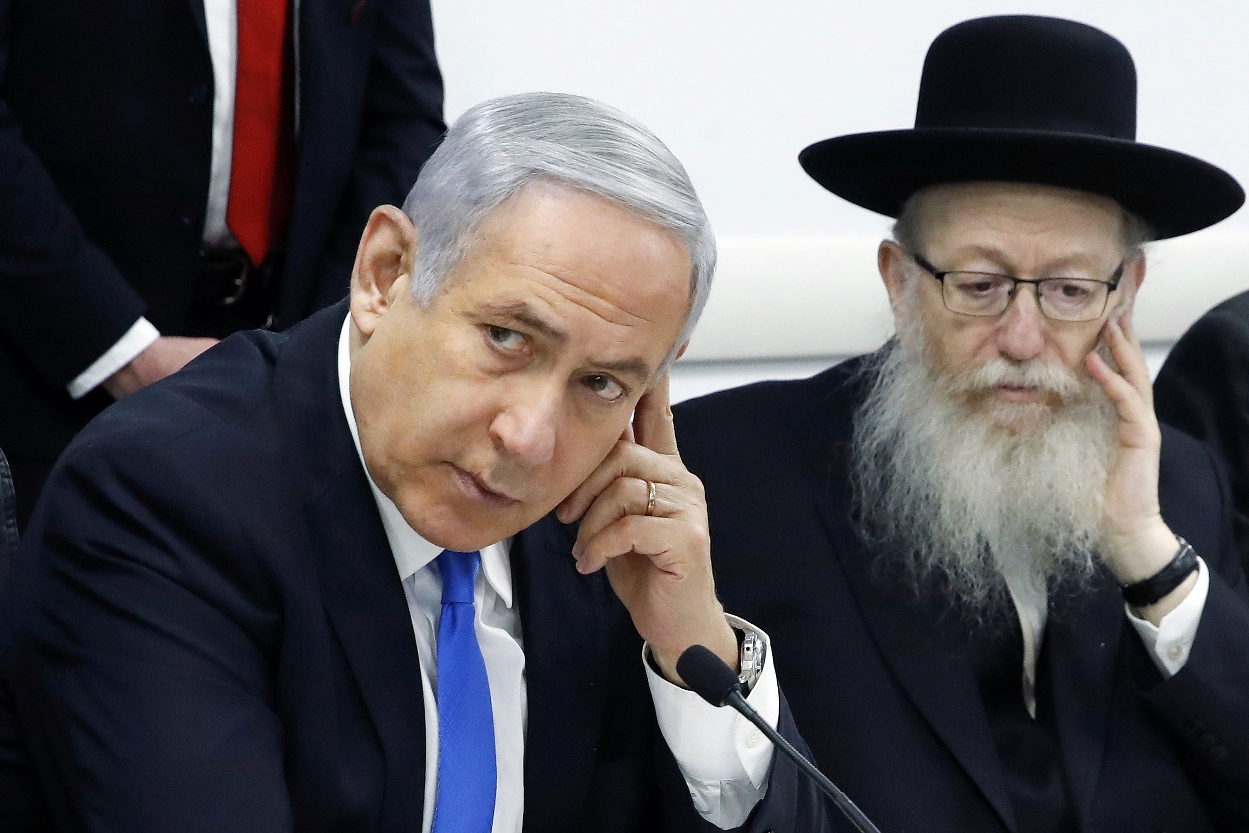 ראש הממשלה בנימין נתניהו ושר הבריאות יעקב ליצמן במהלך משבר הקורונה