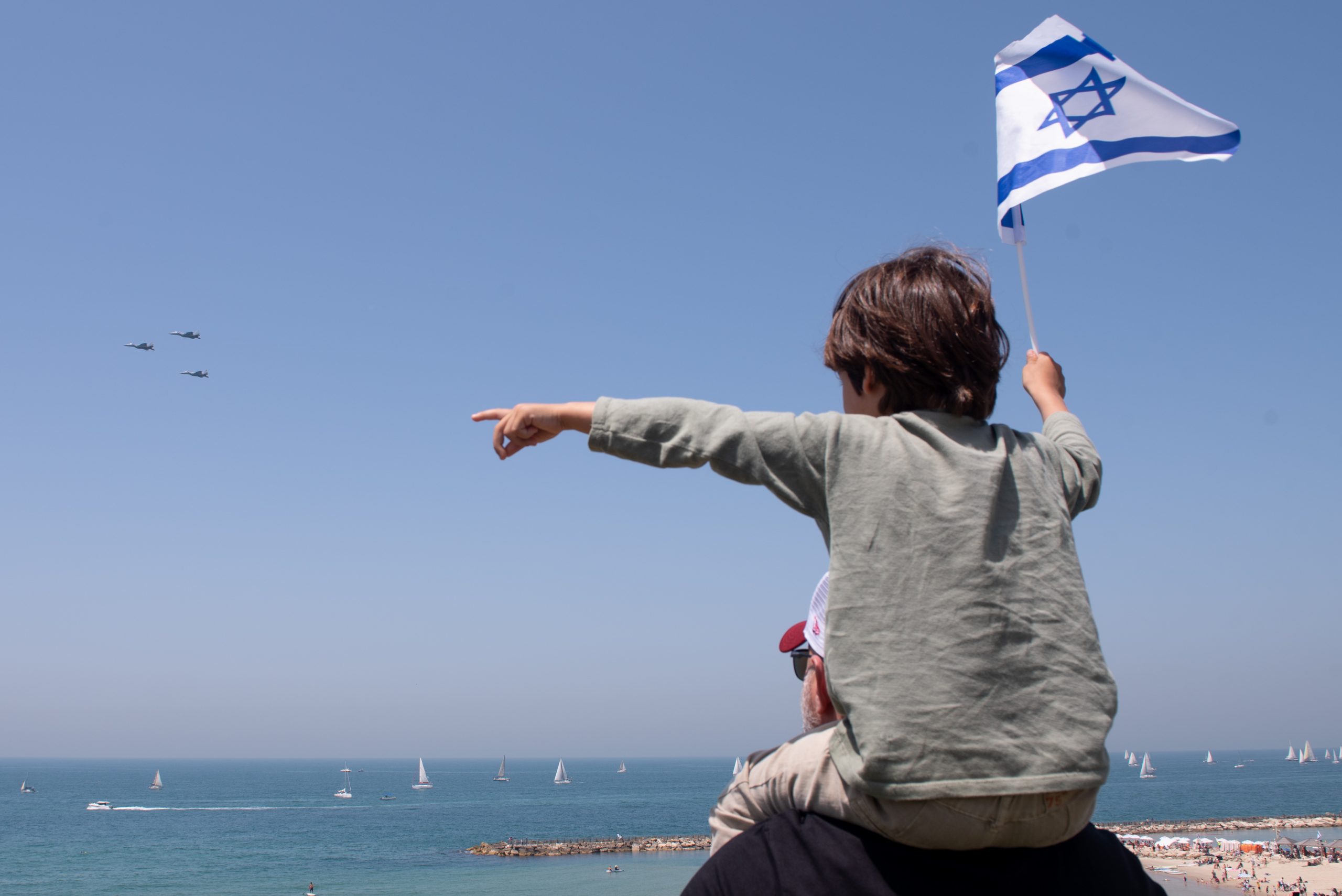 Air Force planes on Israeli Independence Day |
