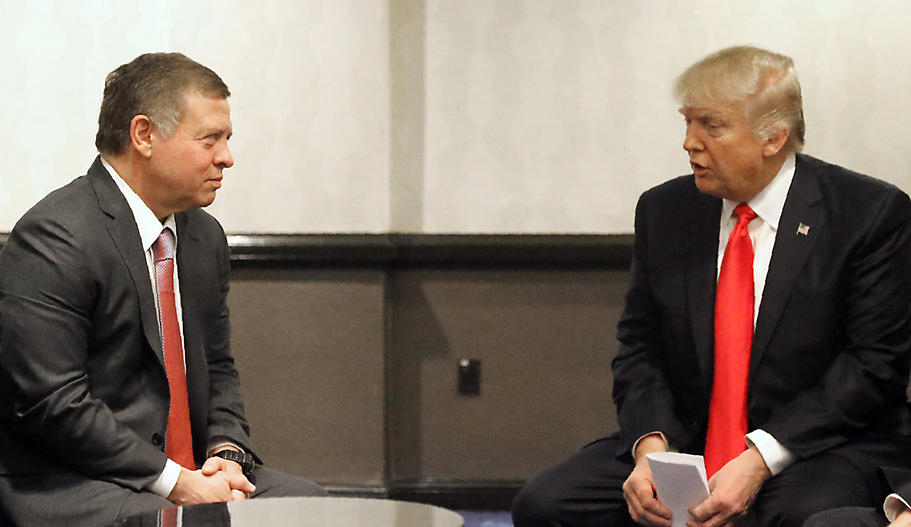 A handout picture released by the Jordanian Royal Palace shows Jordanian King Abdullah II (L) meeting with US President Donald Trump in Washington on February 2, 2017. Photo: Jordanian Royal Palace / Yousef ALLAN / AFP