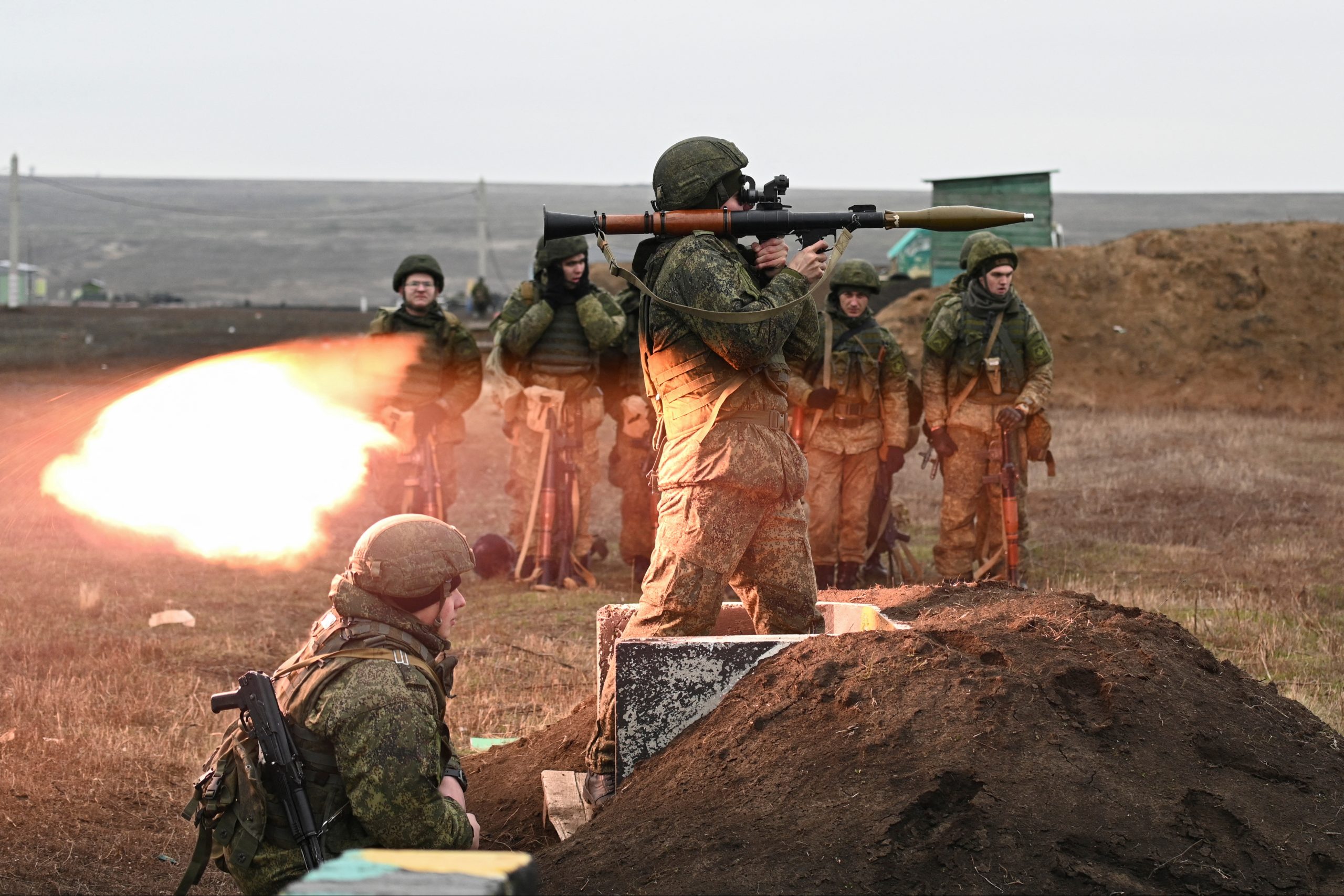 Test of the Western states. Russian soldiers near the Ukraine border